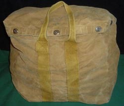 WW2 German Luftwaffe Pilot/Paratrooper Parachute Bag WW2 German Luftwaffe Pilot/Paratrooper Parachute Bag