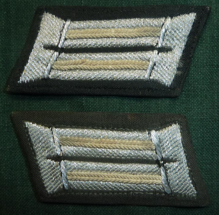 Post-war German Army Infantry Officer Collar Tabs - Click Image to Close