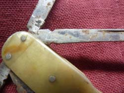 WW2 2nd Armored Captured German Trench Lighter and Pocket Knives