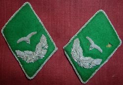 Luftwaffe Field Division 2nd Lt Collar Tabs, Shoulder Boards Set