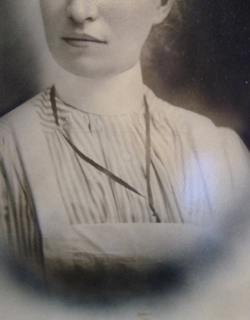 1903 Photo Portrait of Nurse Frida Thaff Chicago Nursing School